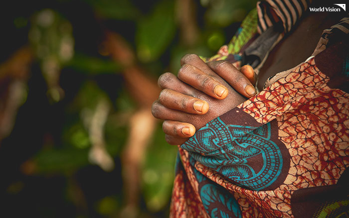 우는 아이를 위해 그 순간 제가 해줄 수 있는 게 없더라고요
