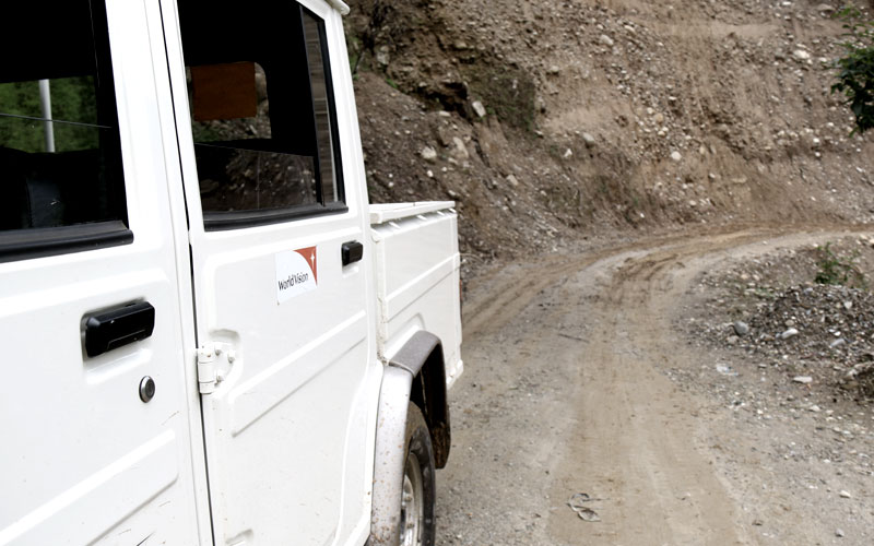 네팔의 작은 산간 마을 사노시루와라