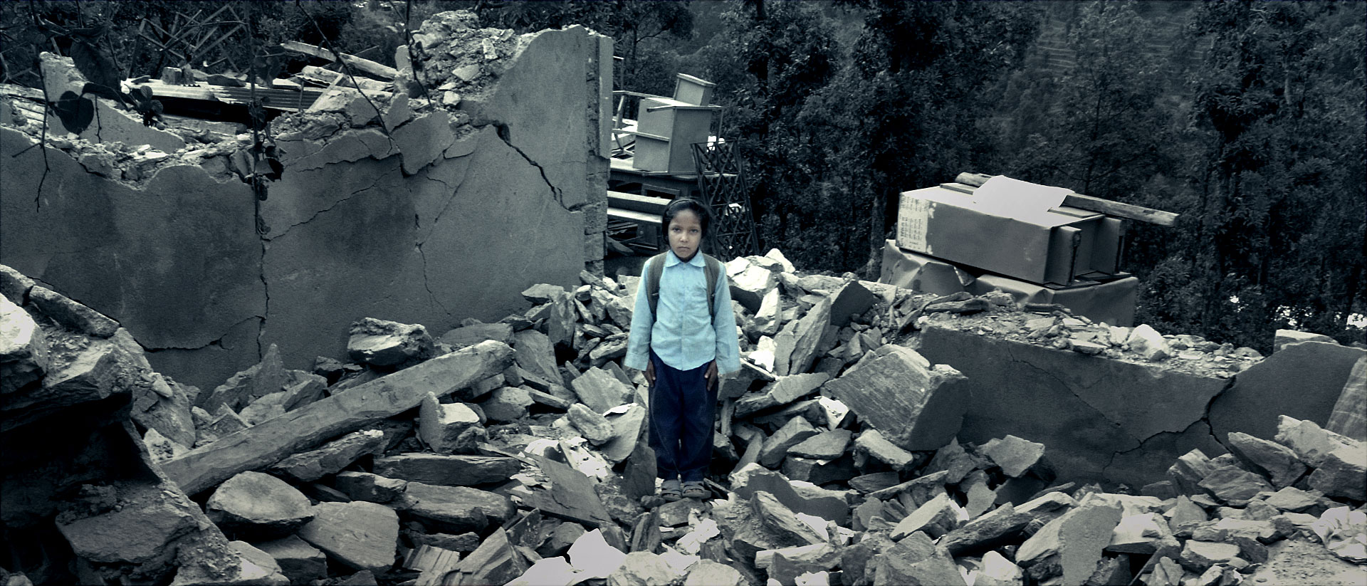 지진과 인신매매