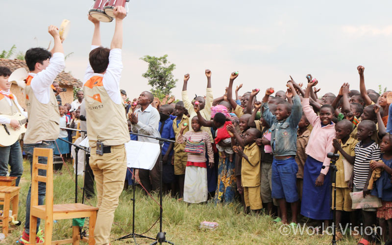 마음에 덮여있던 때를 벗겨주고 모난 마음을 둥글게 깎아 줬어요