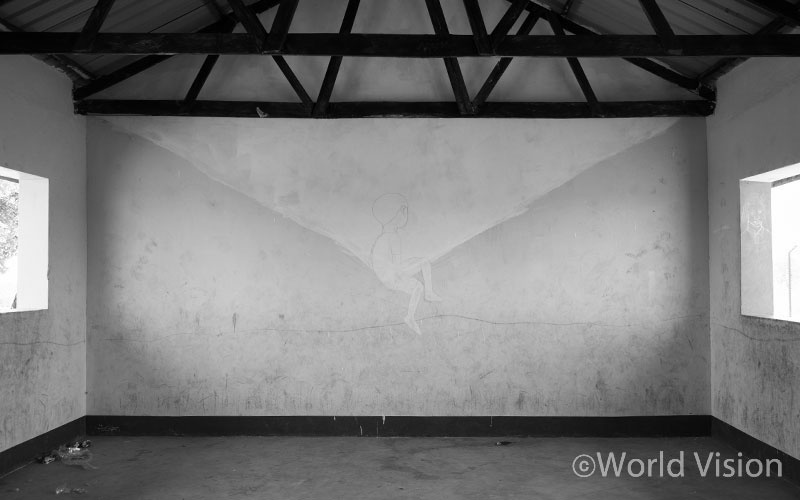 매일 밤 홀로 있는 텐트로 밀려오는 슬픔만큼은 막을 길이 없습니다.