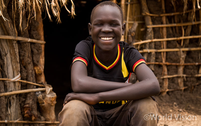 다부진 목소리로 존이 말합니다.