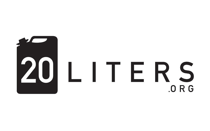 그래서 '20리터'라는 이름의 식수사업NGO가 있기도 합니다.